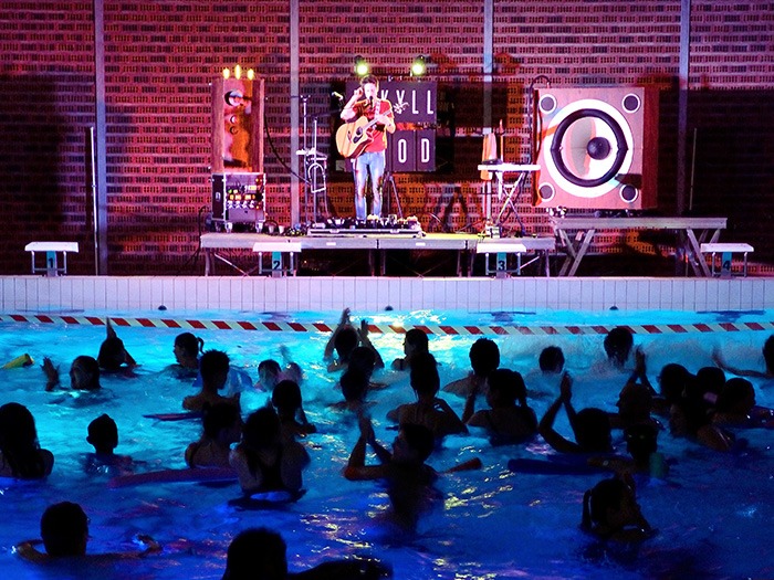 Pool Parties Prove No Deterrent for DPA Microphones