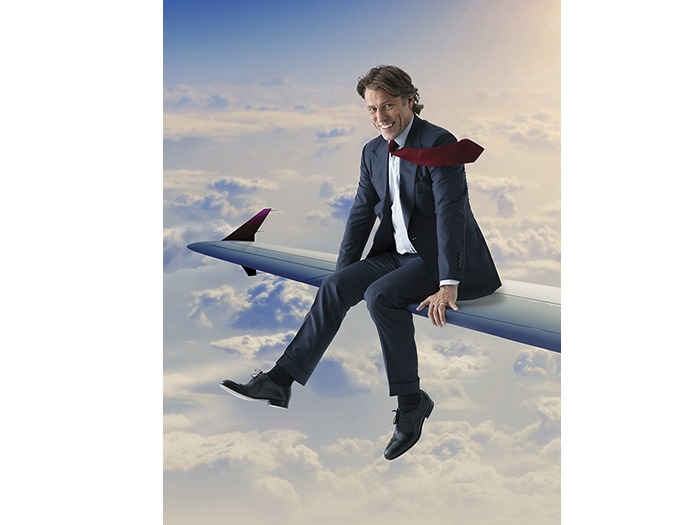 Eat to the Beat Wing It with John Bishop