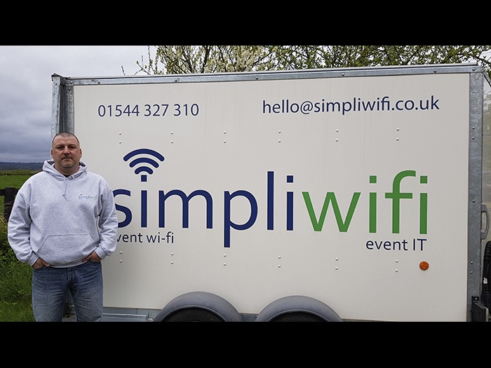 SimpliWiFi Covers FARR Festival