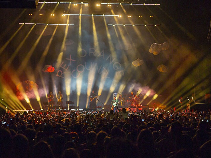 Loving Rex Orange County is Easy for Robe