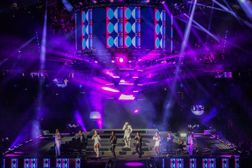 Producciones Lemus Supports “90’s Pop Tour” with Martin Audio MLA
