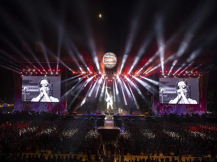 Sziget 2019 Main Stage Uses Robe
