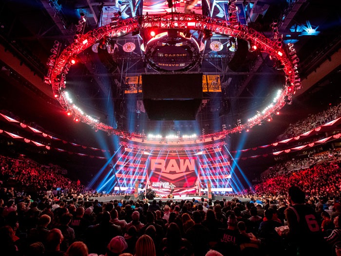 Heavyweight Hippotizer Visuals Wow WWE Tour