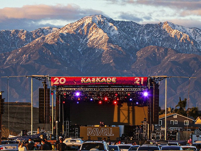 Kaskade Rings in the New Year with L-Acoustics