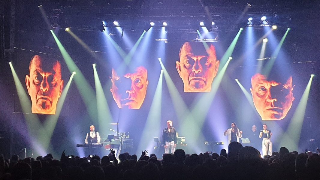 ChamSys MagicQ MQ80 Powers Heaven 17 Visuals