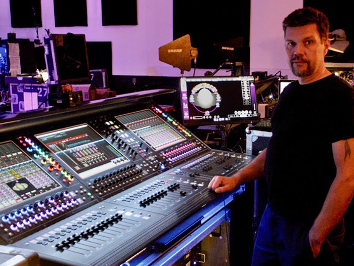 Pasi Hara mixes monitors in 3D with KLANG