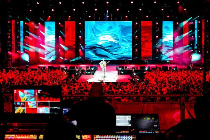 One FM Starnight shimmers with PIXERA