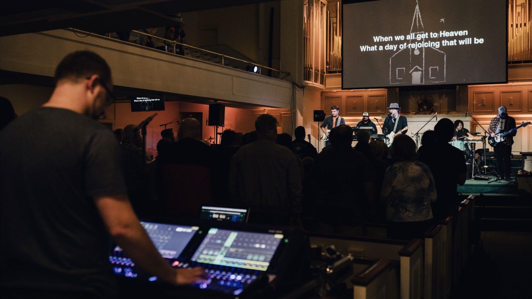 Allen & Heath Avantis makes things easy for Jason Lovins Band.