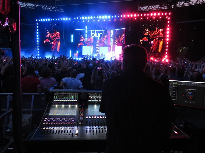 Blur hit the road with DiGiCo in control