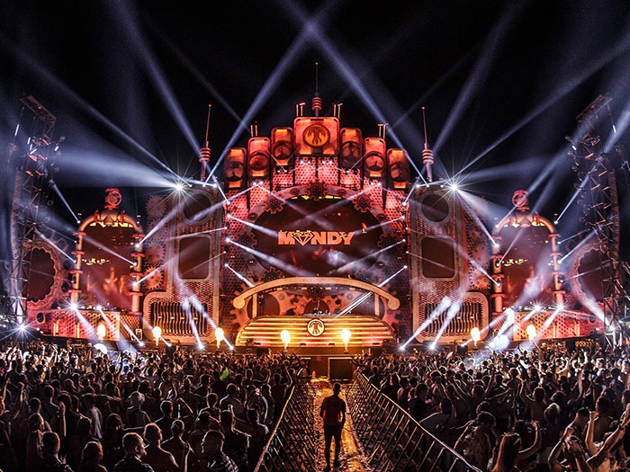 Robe at Medusa Festival