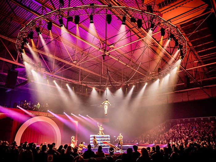 CHAUVET Professional lights Kerstcircus Ahoy