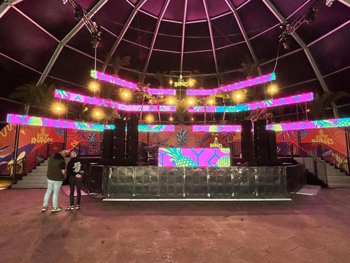 Villa Ananas hosts King’s Day Disco with Showtec and Infinity lighting