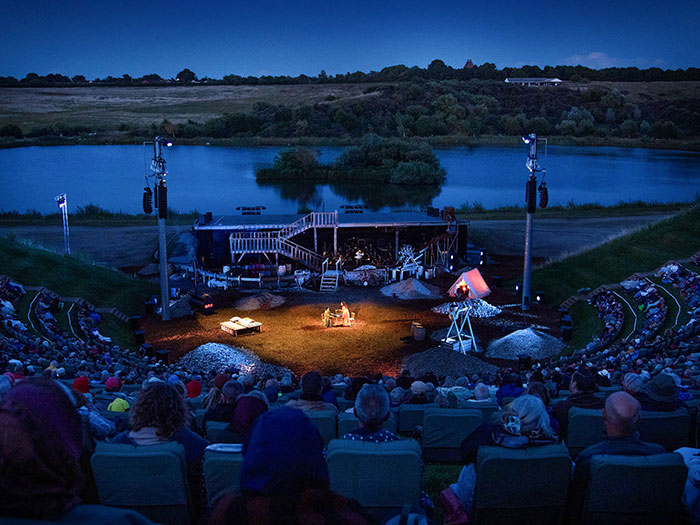 Robe shines for Opera Hedeland