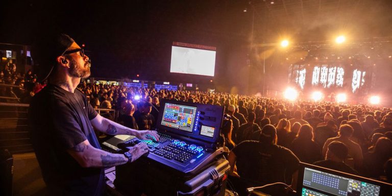 Vinny Shaw utilises Chamsys for Fit For An Autopsy Tour