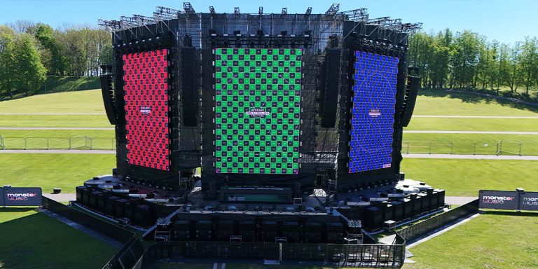 Martin Audio powers Swedish House Mafia’s baltic debut