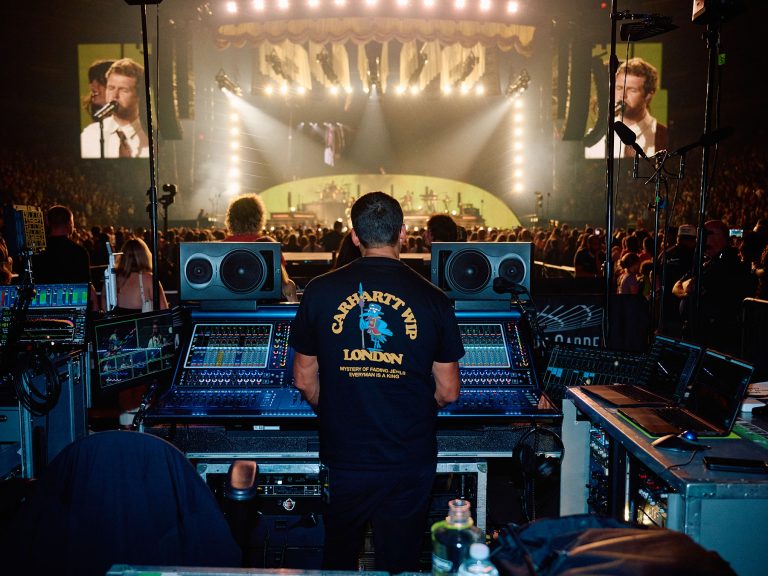 Clair Global equips Alex Warren’s sound engineers with DiGiCo