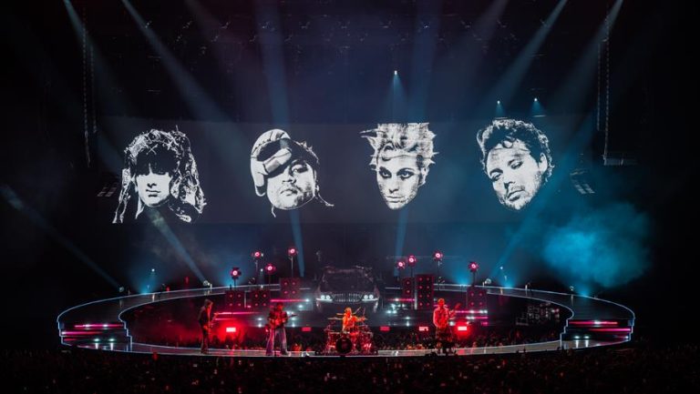 Shure Axient Digital PSM delivers for 5 Seconds of Summer’s World Tour
